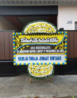 Papan Bunga Duka di Gerendeng