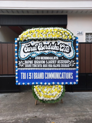 Papan Bunga Duka di Gerendeng